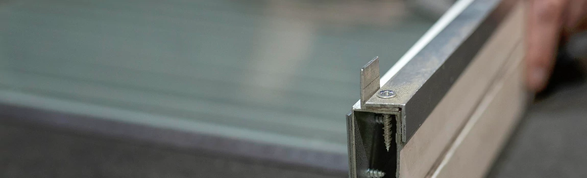 Foggy Mirror Repair in Glenvar Heights, FL